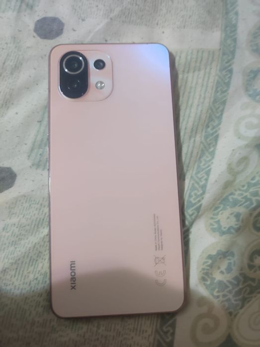 Продам Xiaomi mi 11 Lite 5G