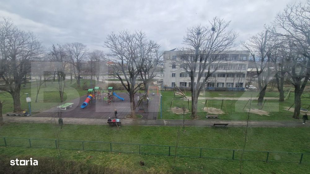 Apartament decomandat, 60 mp, etaj 2, cu pivnita in acte 16 mp