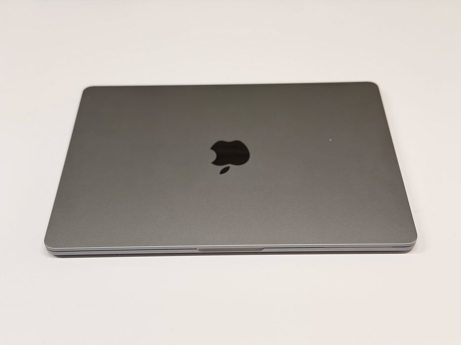 Macbook Air M2 2022