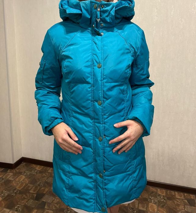 Продается пуховик зимний