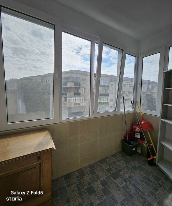 Apartament 2 camere decomandat  Str. Carpați ,