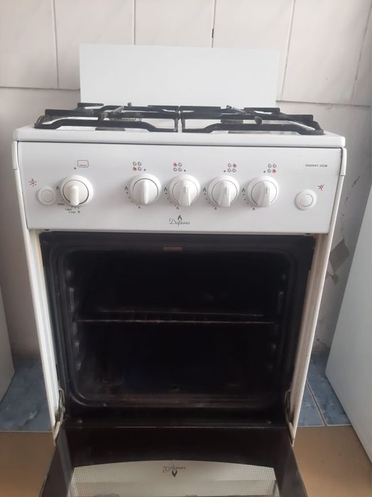 Газовая плита Дарина