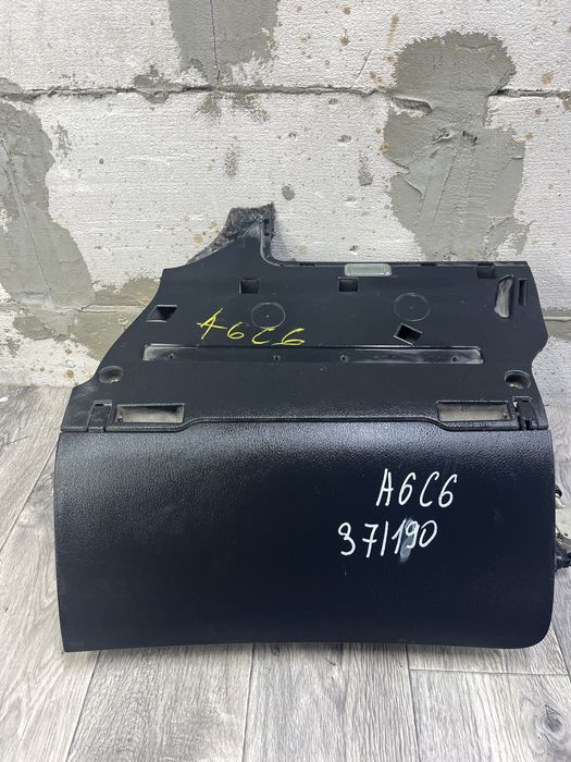 Бордачек Ауди А6 С6 с Германии.