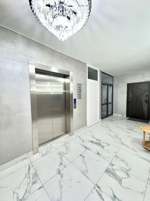 Продается 4-х комн квартира