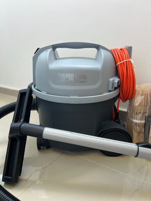 Aspirator Profesional NiLfisk  VP 300