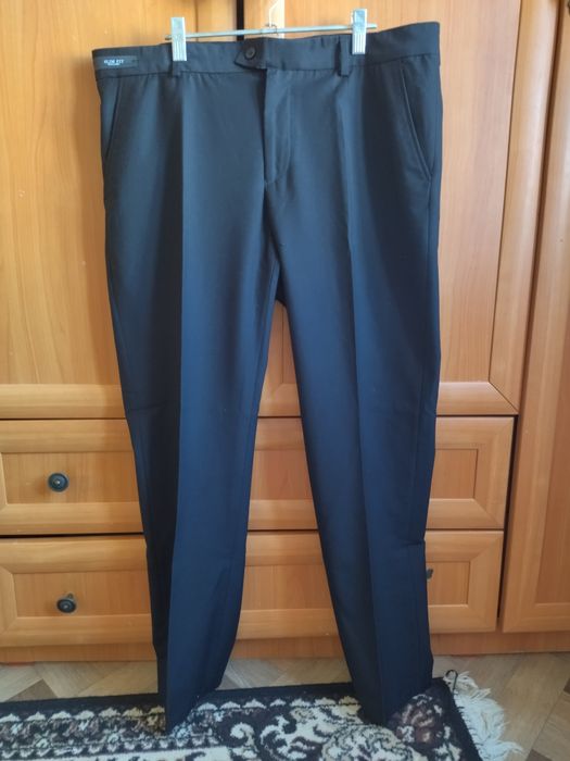 Мужские кофты и брюки