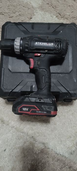 Bormașină cu acumulator