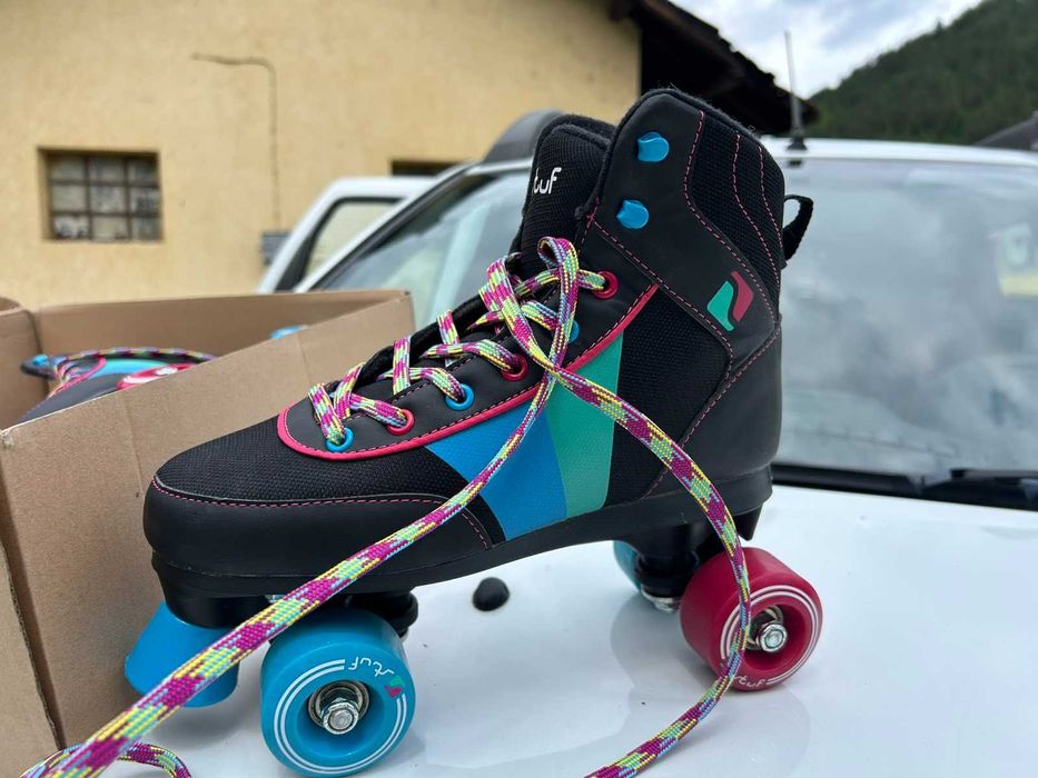 Дамски ролери-Rose Roller Skate