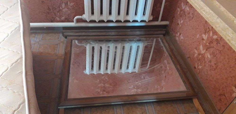 Eski mebel kamplekt .2 iwlatilib yigib olip quyilgan mebel