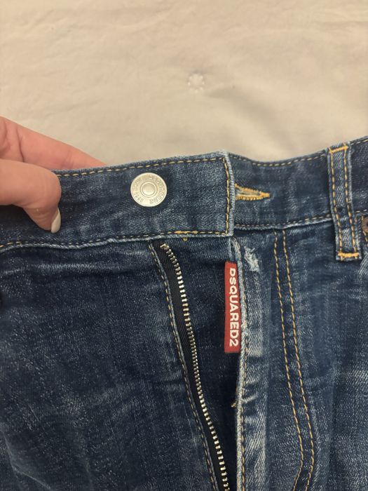 Оригинална пола Dsquared ot yoxx,отлечно състояние