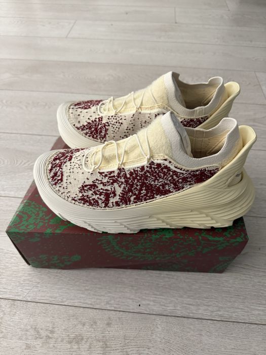 Hoka u restore chukka farzameh