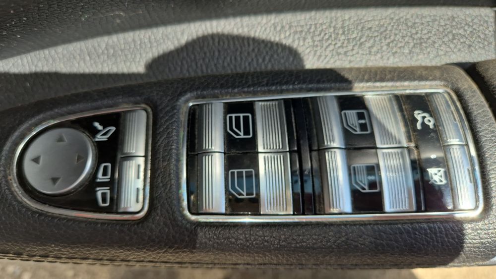 W221 Копчета/ ел. панел за стъкла за Мерцедес Ес класа