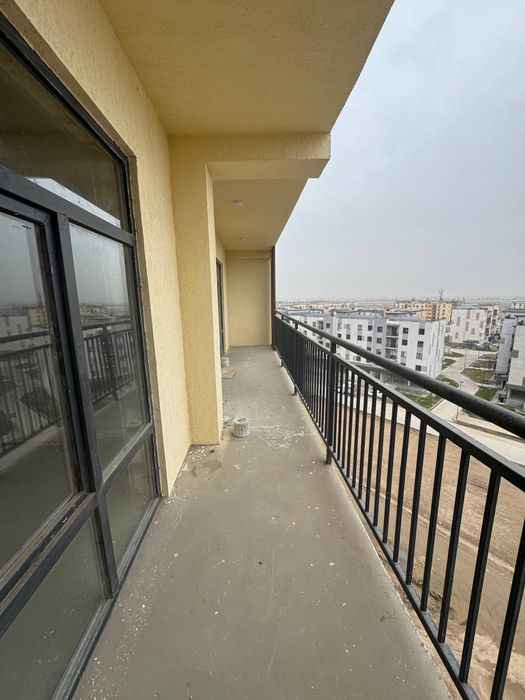 Урганч шахрида Ал-Хоразмий ситида 7-қаватда 2 хонали уй сотилади.