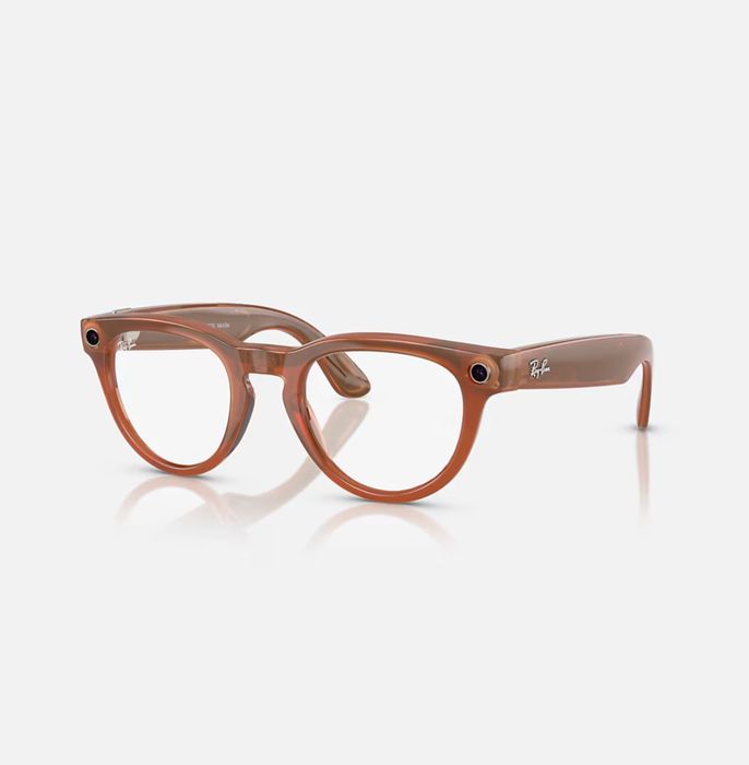 Ray-Ban Meta Headliner Transition