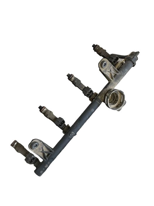 Rampa + Injectoare Dacia Logan Ls_ 2004 - >1.4I 7700274294