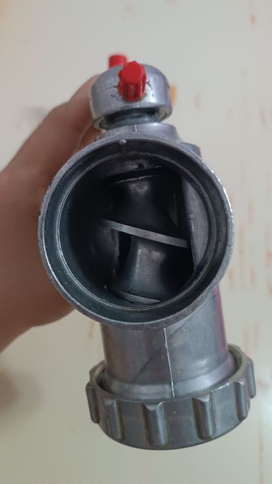 Мясорубка ручная