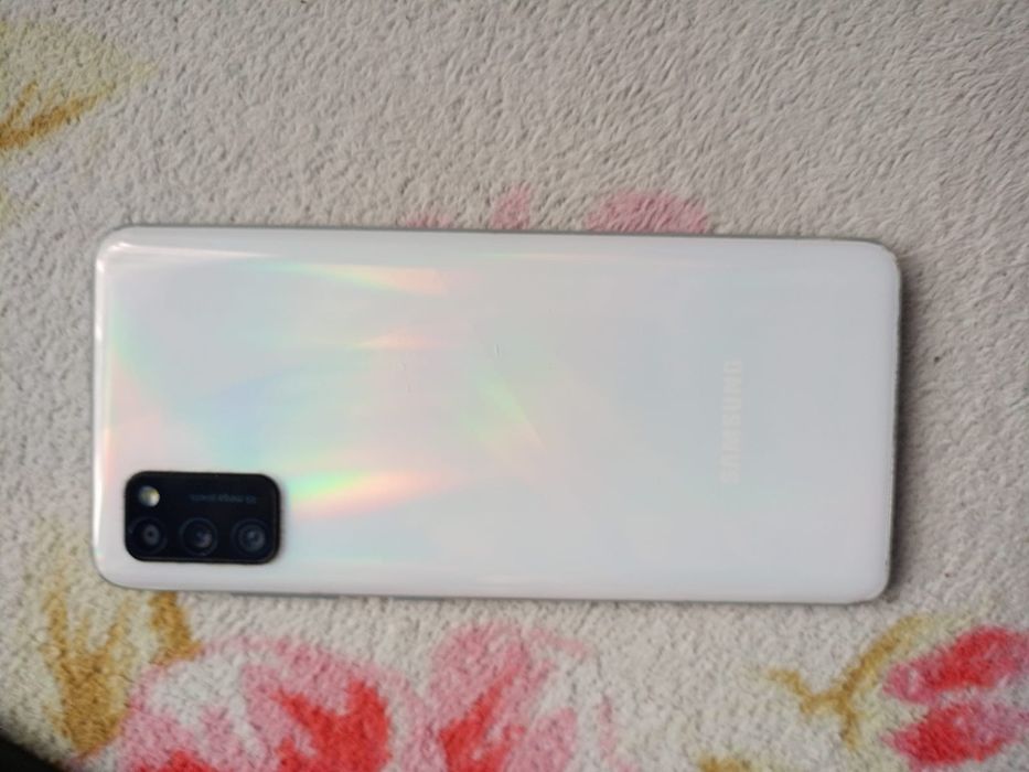 Самсунг А41 флагман