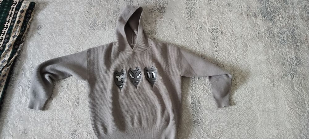 Продаю кофту за 8000