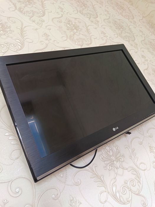 Televizor   (LG)