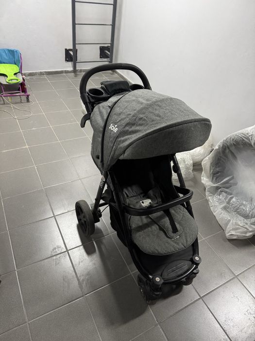 Коляска прогулочная Joie Litetrax