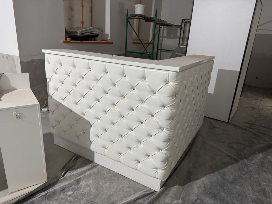 Продается ресепшн