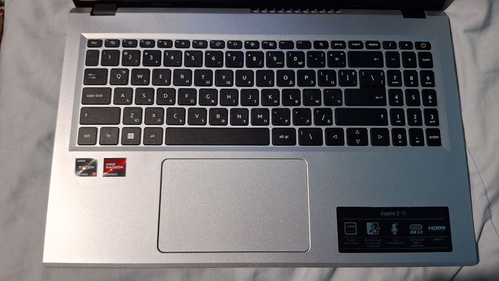 Acer Aspire Ryzen 5 | 16GB RAM | SSD | Бърз и запазен