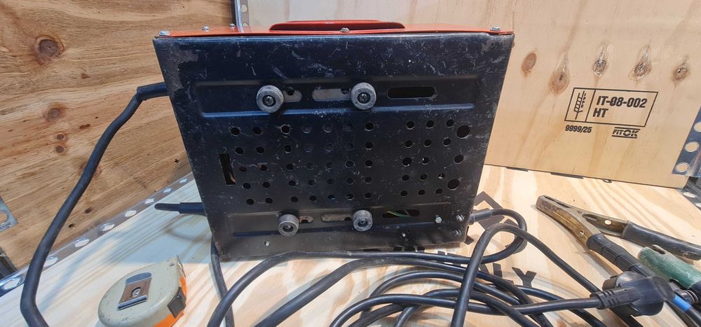 Електрожен Einhell COMPACT 105A CE105