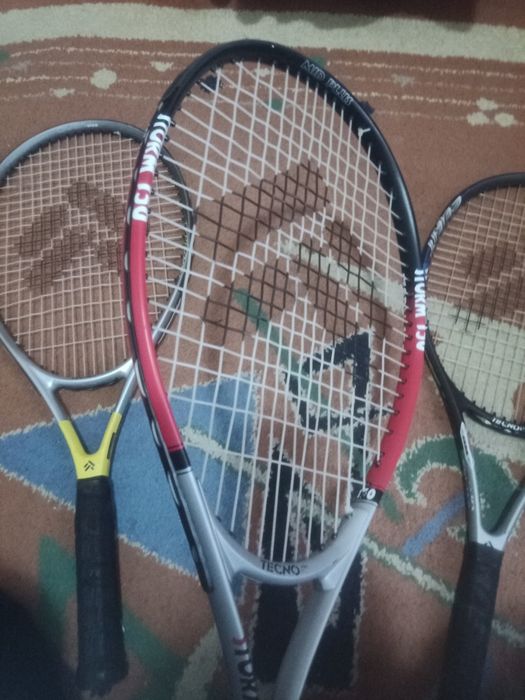 Vind paletele de tenis de câmp