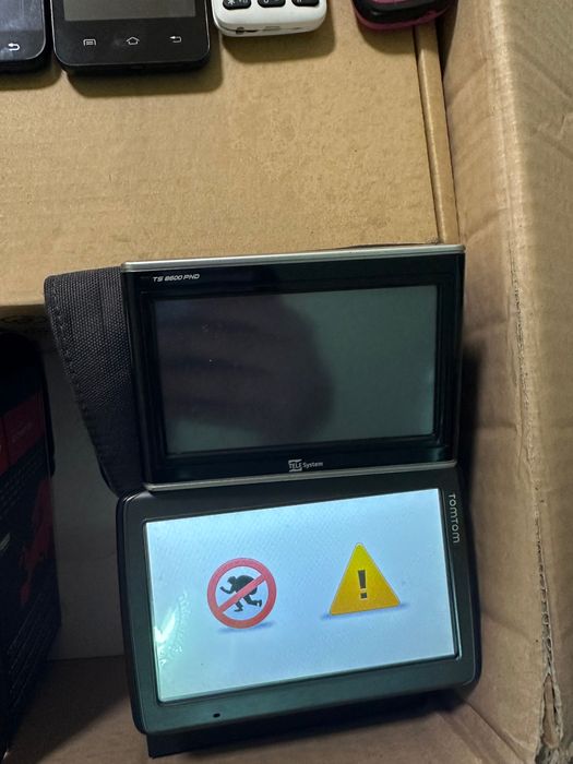 Stock Telefoane Laptop Navi Modem