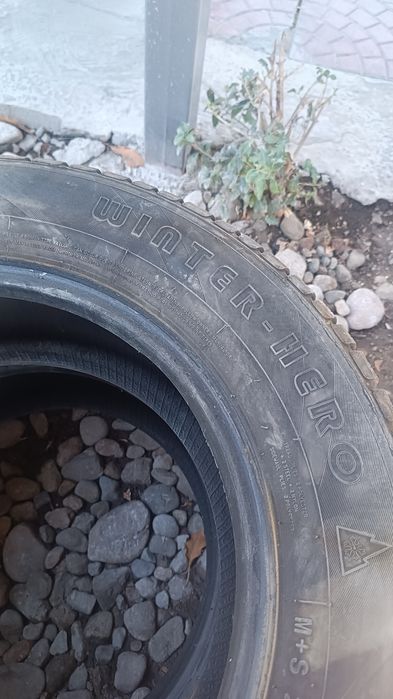 Продам зимние шины
