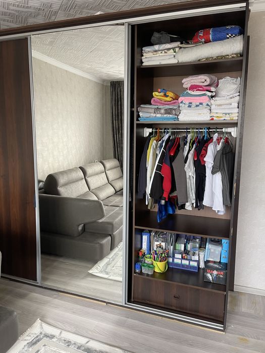 Продается шкаф купе