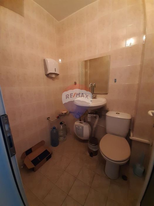 Дава се под наем Магазин в Варна, Гръцка махала - 56 кв.м за 382.5 € - Снимка #9