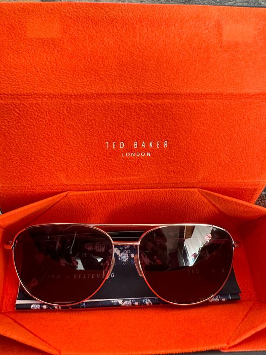 Ted Baker слънчеви очила