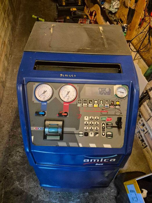 Автоматична станция за презареждане на автоклиматици Amica