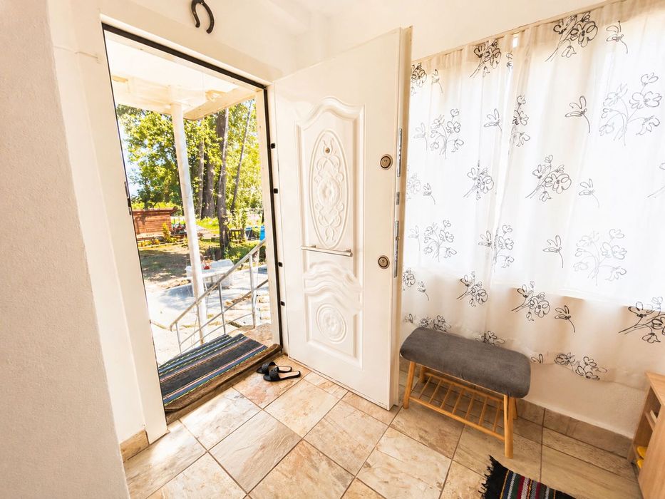 Дава се под наем Къща в Варна, Галата - 80 кв.м за 747.66 € - Снимка #4