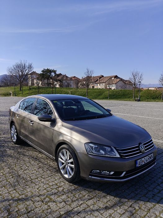 Vând Volkswagen Passat 2012, DSG 2.0 TDI