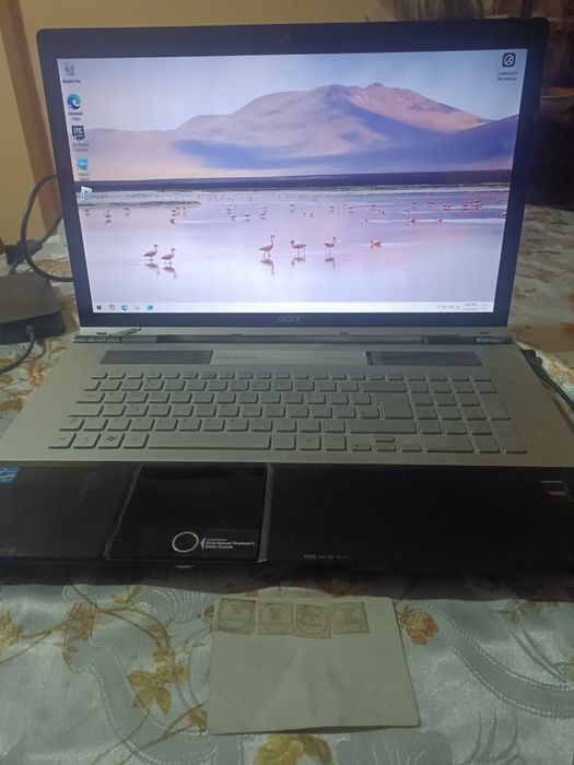 Vând Laptop gamingi7
