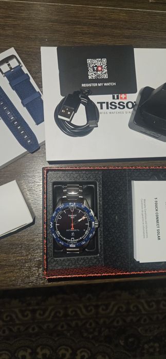 Швейцарские часы Tissot T-touch connec solart
