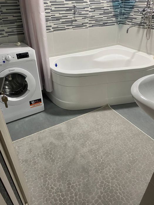 Максим Горький Метро. Центр. Остановка Художников .Аренда 2 ком кварти