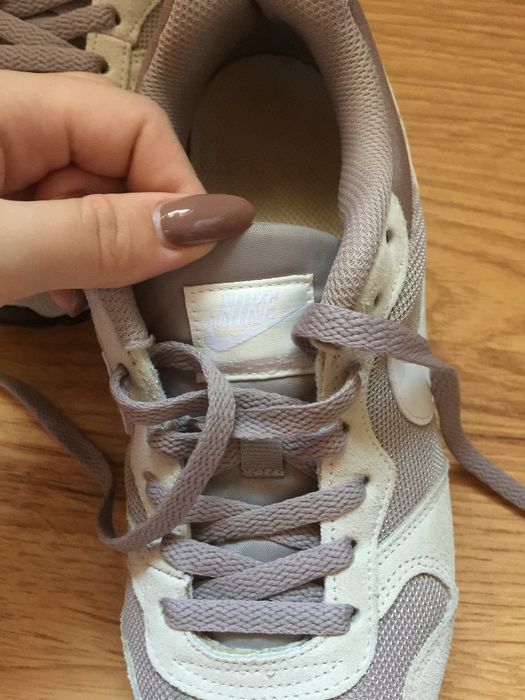 Дамски маратонки Nike