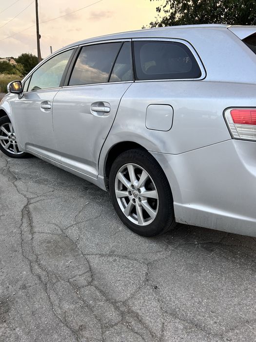 Тойота Авенсис.Toyota avensis T27 на !!Части!! 2.0 D-4D.126кс.2009г