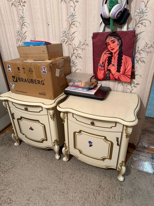 Срочно продам спальный гарнитур.