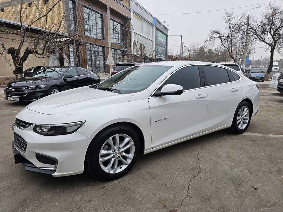 Chevrolet Malibu 2... 2.4L. Yili 2017. Yurgani 152000. Narxi 15300
