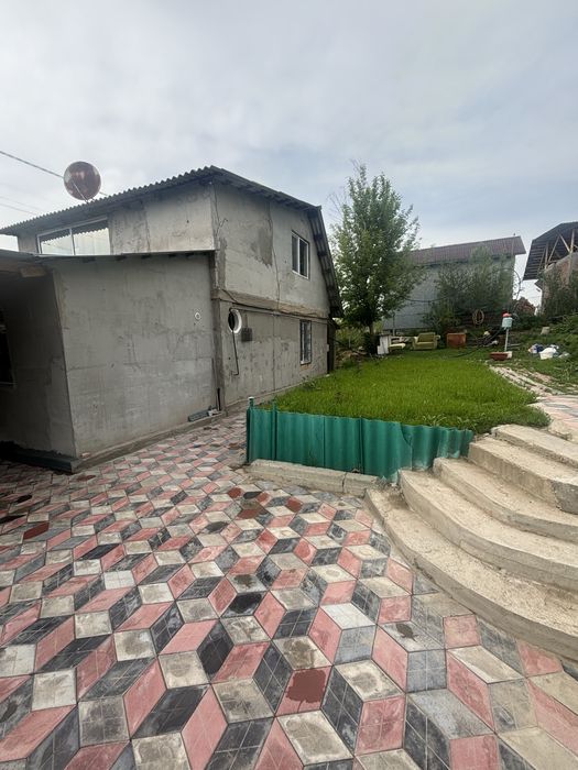 Продам дом  срочно .19 -й  километр
