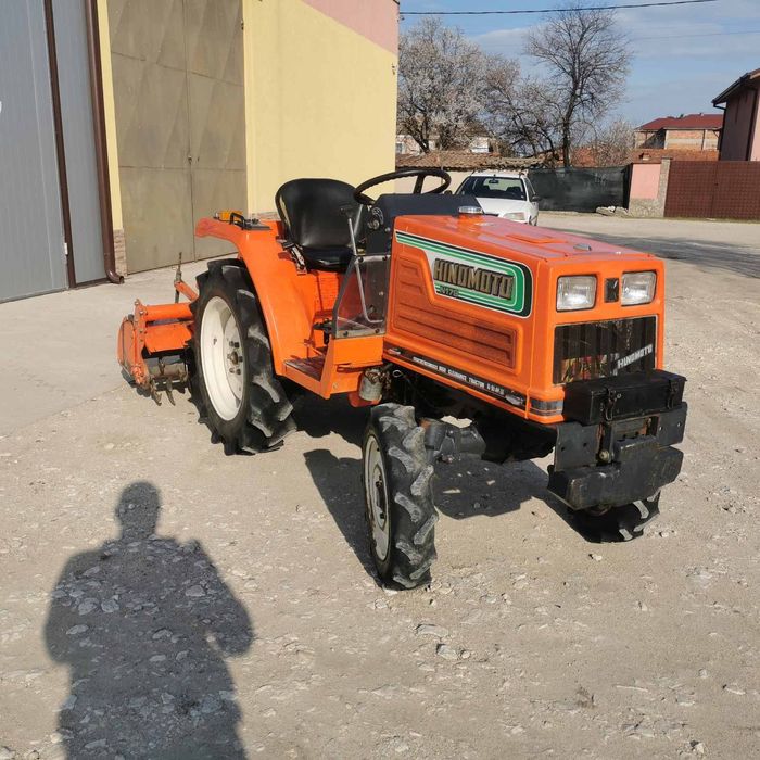 Трактор  Hinomoto N179