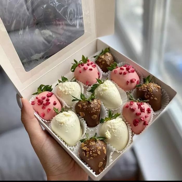 Акция - 20 % скидка Клубника в  Бельгийском шоколаде! От 4000  тг