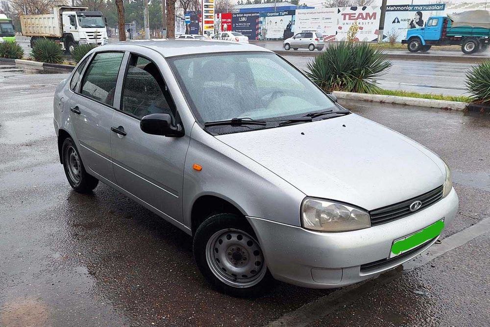 Лада Калина 1118 седан