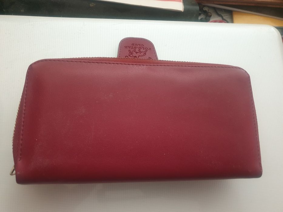 Дамско портмоне Polo-червено.