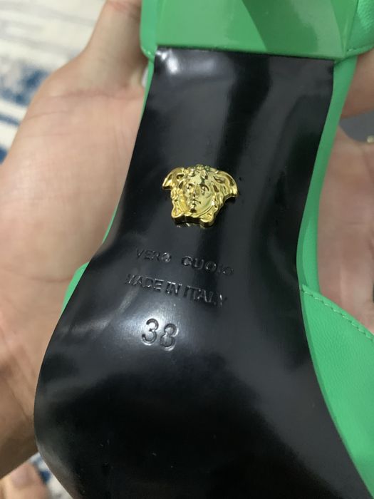 Original Versace ayollar tuflisi | Chek bilan | Ideal holat