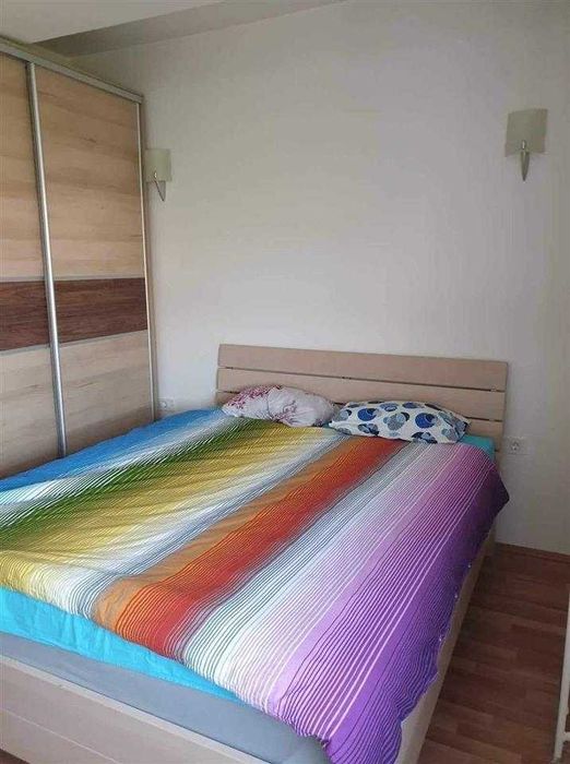 Дава се под наем Двустаен апартамент в Бургас, Изгрев - 56 кв.м за 204 € - Снимка #2